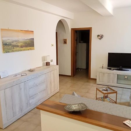 Appartement La Casa Di Elisa à Vinci Extérieur photo